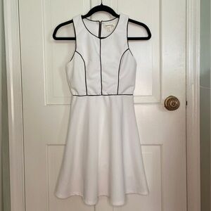 Monteau White Fit & Flare Dress with Black Piping - Size Small